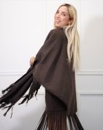 CAPE WITH FRINGED 5519 - Image 2