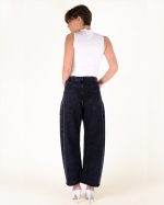 GWEN VINTAGE BLACK JEANS - Image 2